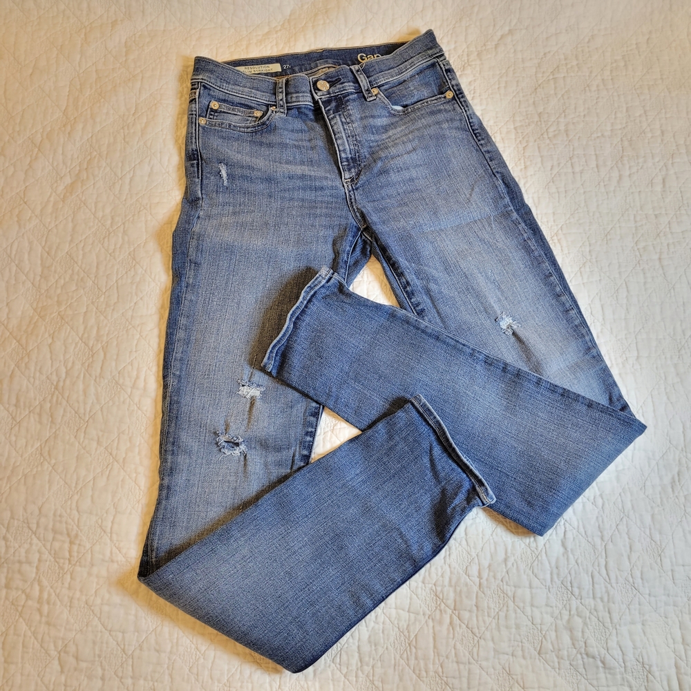 GAP Vintage Blue Resolution Slim Straight Stretchy Jeans Size 27 Closet Staple